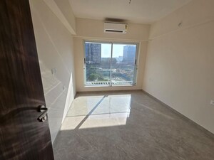Room in 3 BHK Apartment at LnT Elixir Reserve, Powai – for Rent