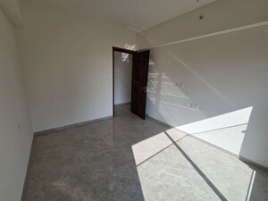 Room in 3 BHK Apartment at LnT Elixir Reserve, Powai – for Rent