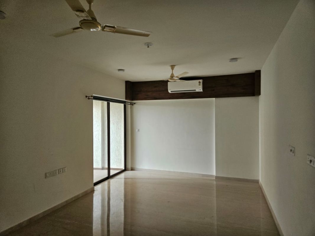 2 BHK Apartment For Rent in Mahindra Vicino