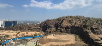 Plot Area in 2 BHK Apartment at Kanakia Silicon Valley, Powai – for Rent