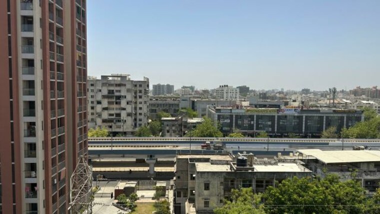 Exterior View, naranpura 2 Bedroom 1200 Sq.Ft. Apartment In Naranpura Ahmedabad 10064667