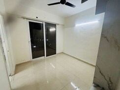 2 BHK Apartment For Rent in Signature The Millennia 3