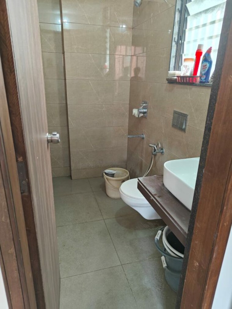 Bathroom, gota 2 Bedroom 1200 Sq.Ft. Apartment In Gota Ahmedabad 10064695