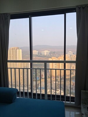 Room in 2 BHK Apartment at Dynamix Divum, Malad East – for Rent