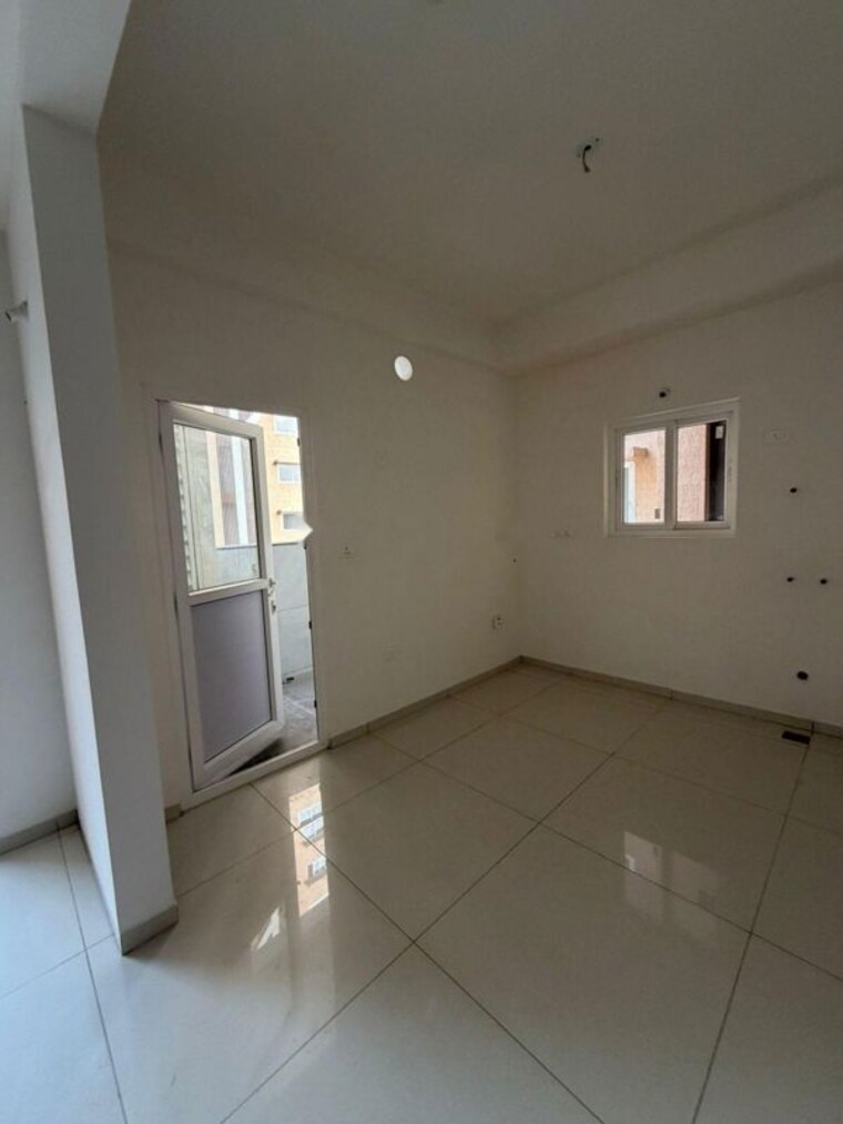 Bathroom, rajapushpa-imperia 3 Bedroom 2655 Sq.Ft. Apartment In Tellapur Hyderabad 10064726