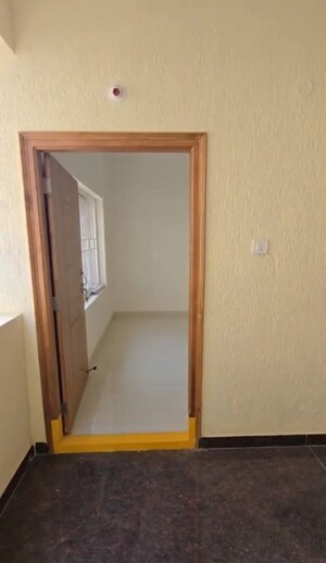 Room in 2 BHK Apartment at Yapral – for Sale