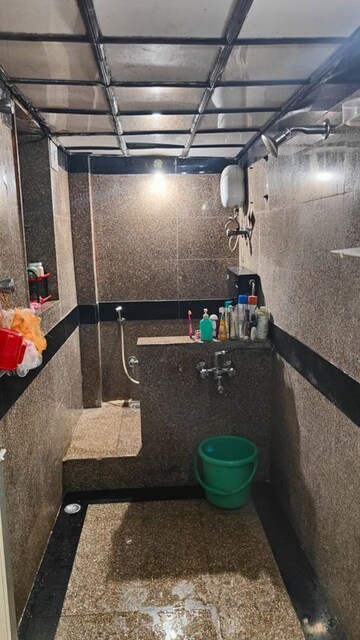 Furnished Amenities in 2 BHK Apartment at Madhuban CHS Khar West, Khar West – for Rent