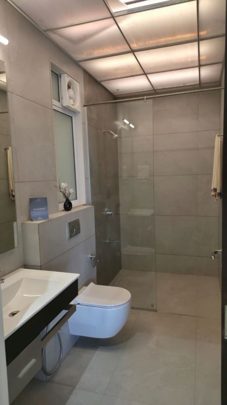 Bathroom, lohia-jain-the-reserve 4 Bedroom 2482 Sq.Ft. Apartment In Koregaon Park Annexe Pune 10064906