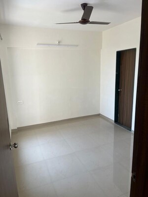 Room in 2 BHK Apartment at Sharvil Complex, Kondhwa Budruk – for Rent