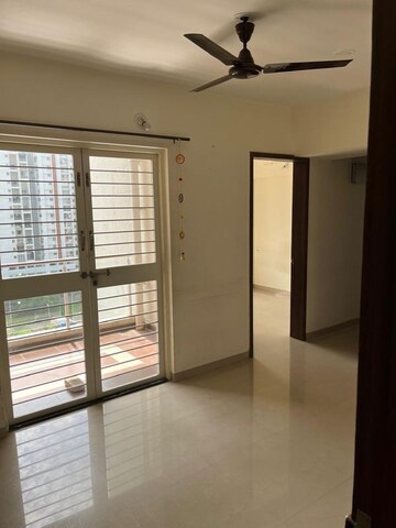 Room in 2 BHK Apartment at Sharvil Complex, Kondhwa Budruk – for Rent