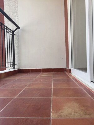 Room in 2.5 BHK Apartment at Prestige Sunrise Park, Electronic City Phase I – for Sale