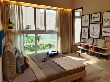 Bedroom in 4 BHK Apartment at Godrej Skyline, Koregaon Park – for Sale