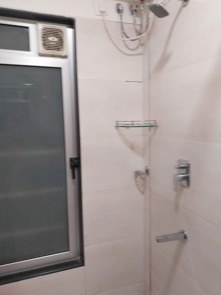 Bathroom, kanakia-spaces-zen-world 2 Bedroom 757 Sq.Ft. Apartment In Kanjurmarg East Mumbai 10065030