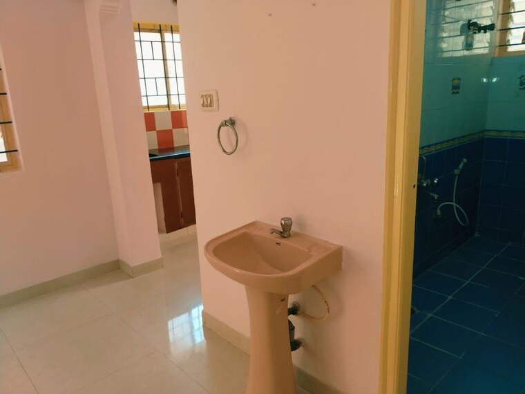 Bathroom, geetanjili-indira 2 Bedroom 1200 Sq.Ft. Apartment In Indiranagar Bangalore 10065040