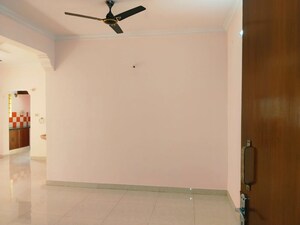 Room in 2 BHK Apartment at Geetanjili Indira, Indiranagar – for Rent