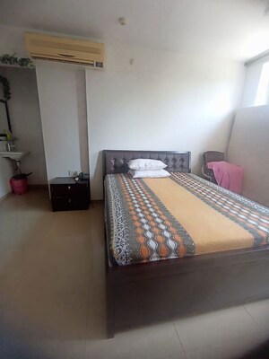 Bedroom in Studio Apartment at Amanora Future Towers, Hadapsar – for Rent