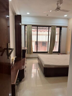 Bedroom in 2 BHK Apartment at Dipti Flora Khar West, Khar West – for Rent