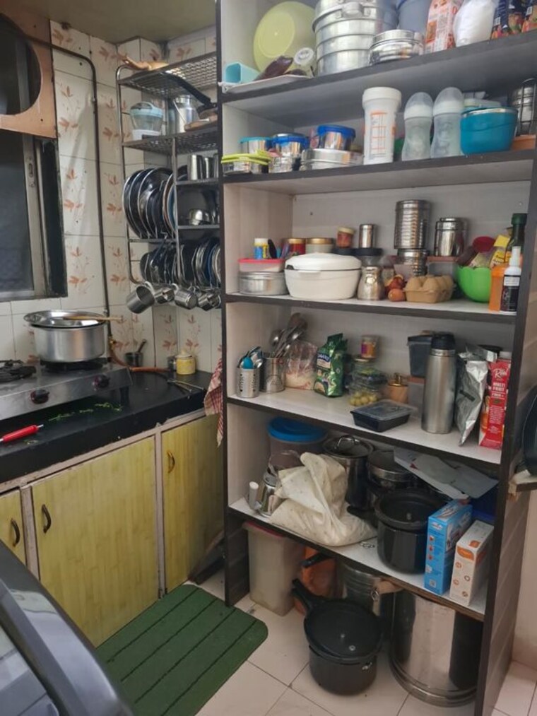 Kitchen, navjivan-colony 2 Bedroom 650 Sq.Ft. Apartment In Mahim Mumbai 10065098