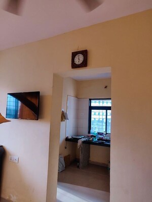 Furnished Amenities in 1 BHK Apartment at Andheri East – for Sale