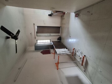 Bathroom in 1 BHK Apartment at Vivekanand Nagar – for Rent