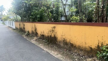 Plot Area in  Plot at Kuttanellur – for Sale