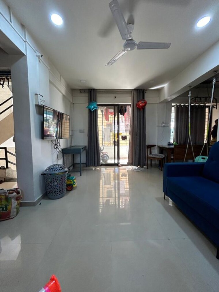 Living Room, balbhim-park 2 Bedroom 1000 Sq.Ft. Apartment In Warje Pune 10065137