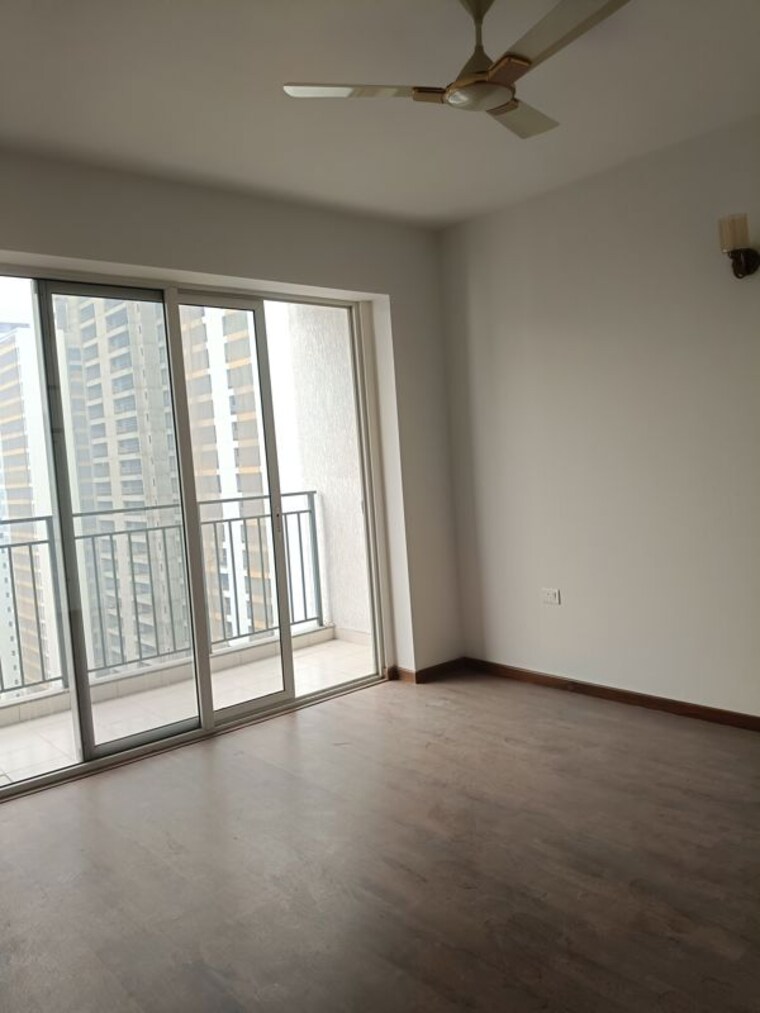 Room, godrej-woods 2 Bedroom 1255 Sq.Ft. Apartment In Sector 43 Noida 10065164