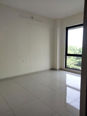 Room in 3 BHK Apartment at Kwality Vrindavan Heights, Hadapsar – for Sale