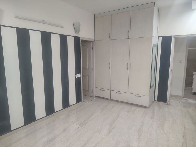 Room, pir machalla 4 Bedroom 3000 Sq.Ft. Penthouse In Pir Machalla Zirakpur 10065262