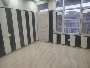 Room in 4 BHK Penthouse at Pir Machalla – for Sale