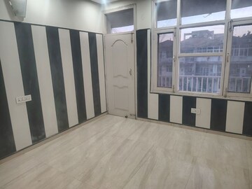 Room in 4 BHK Penthouse at Pir Machalla – for Sale