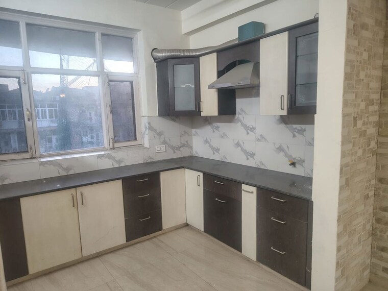 Kitchen, pir machalla 4 Bedroom 3000 Sq.Ft. Penthouse In Pir Machalla Zirakpur 10065262