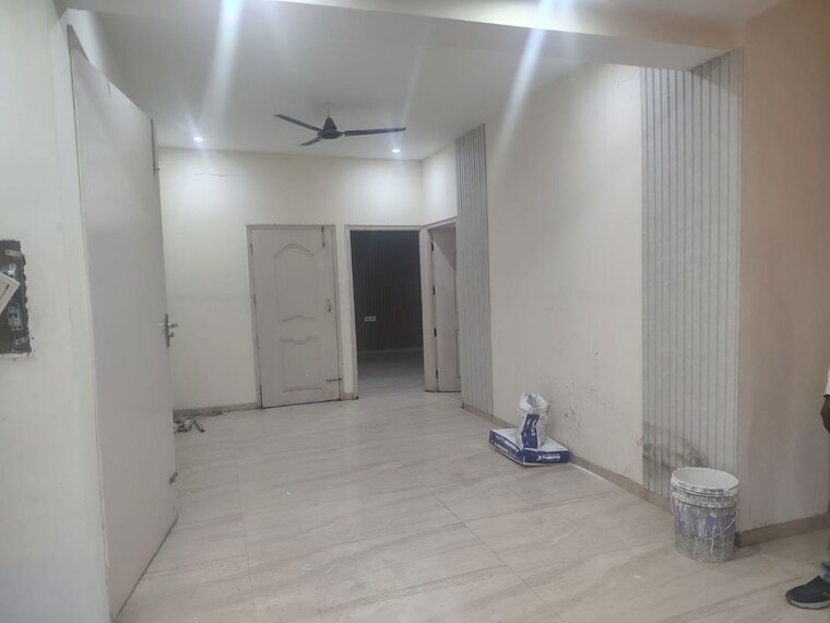 Room, pir machalla 4 Bedroom 3000 Sq.Ft. Penthouse In Pir Machalla Zirakpur 10065262