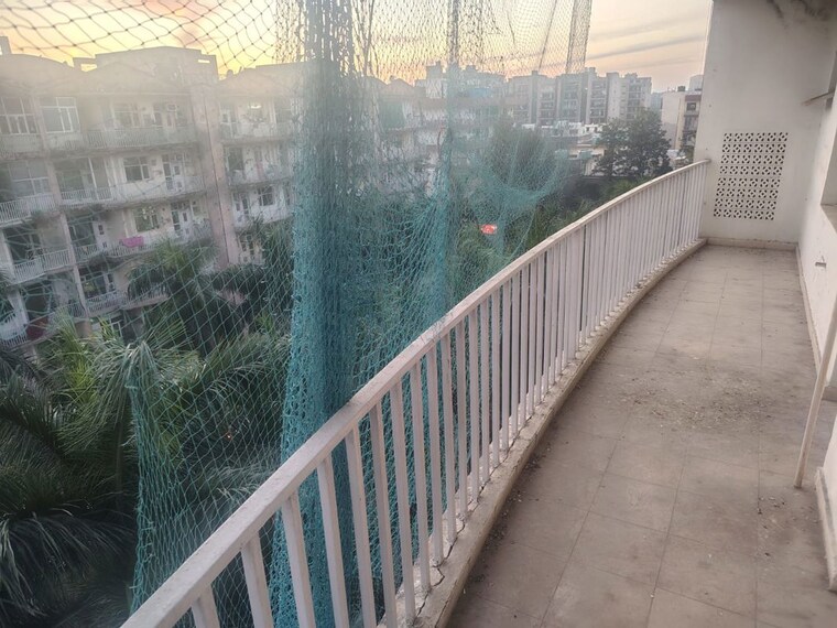 Balcony, pir machalla 4 Bedroom 3000 Sq.Ft. Penthouse In Pir Machalla Zirakpur 10065262