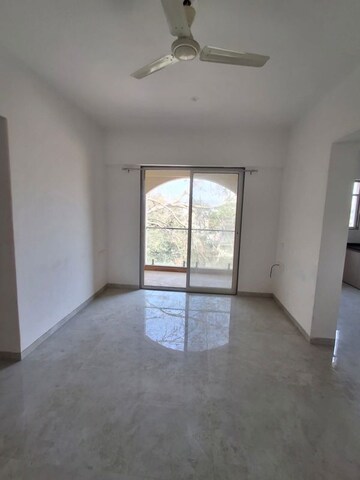 Room in 2 BHK Apartment at Gananjay Society, Kothrud – for Rent