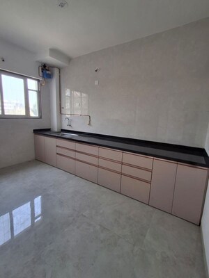 Room in 2 BHK Apartment at Gananjay Society, Kothrud – for Rent