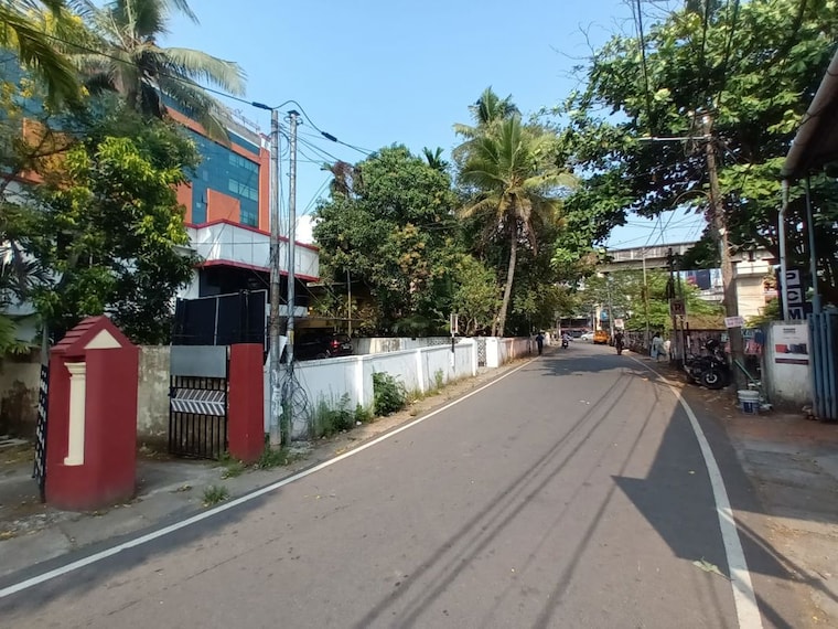 Exterior View, edappally Commercial Office Space 3000 Sq.Ft. In Edappally Kochi 10060371