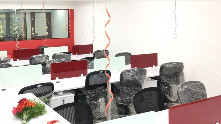Office Space For Rent in Trade Link