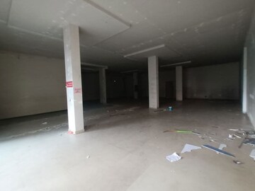 Room in  Showroom at Kakkanad – for Rent