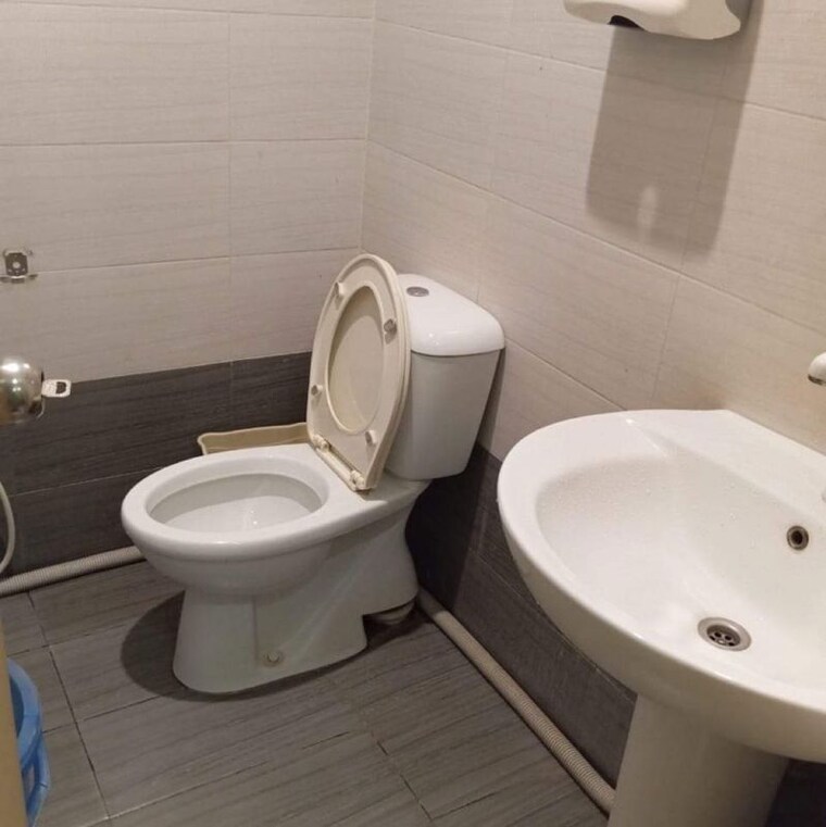 Bathroom, siddha-seabrook 2 Bedroom 683 Sq.Ft. Apartment In Shanti Nagar Mumbai 10065343