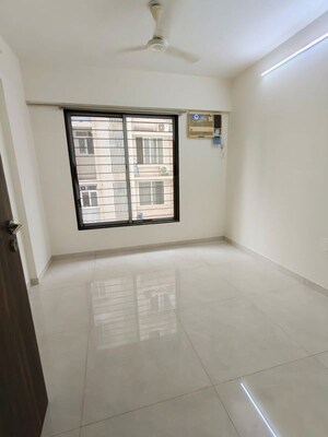Bedroom in 3 BHK Apartment at Chembur – for Rent