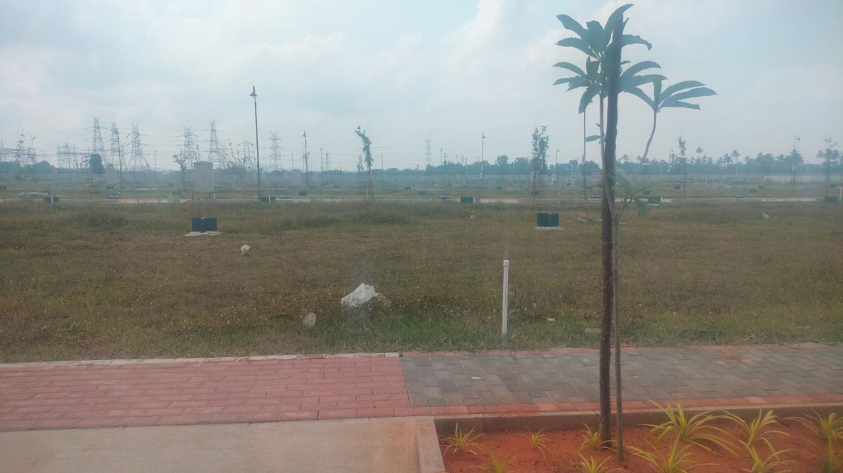 Plot For Sale in Guduvanchery