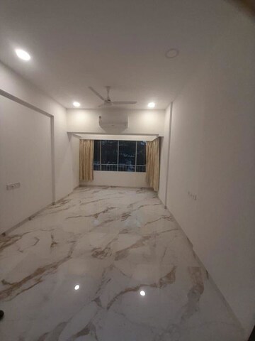 Hall in 1 BHK Apartment at Nalanda Apartment Cumbala Hill, Cumbala Hill – for Rent