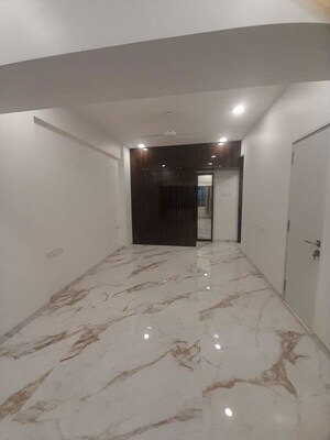 Room in 1 BHK Apartment at Nalanda Apartment Cumbala Hill, Cumbala Hill – for Rent