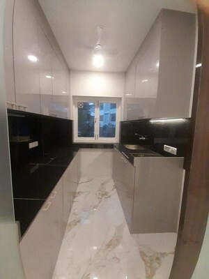 Kitchen in 1 BHK Apartment at Nalanda Apartment Cumbala Hill, Cumbala Hill – for Rent