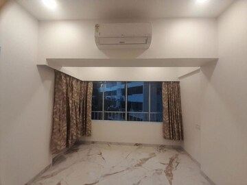 Room in 1 BHK Apartment at Nalanda Apartment Cumbala Hill, Cumbala Hill – for Rent