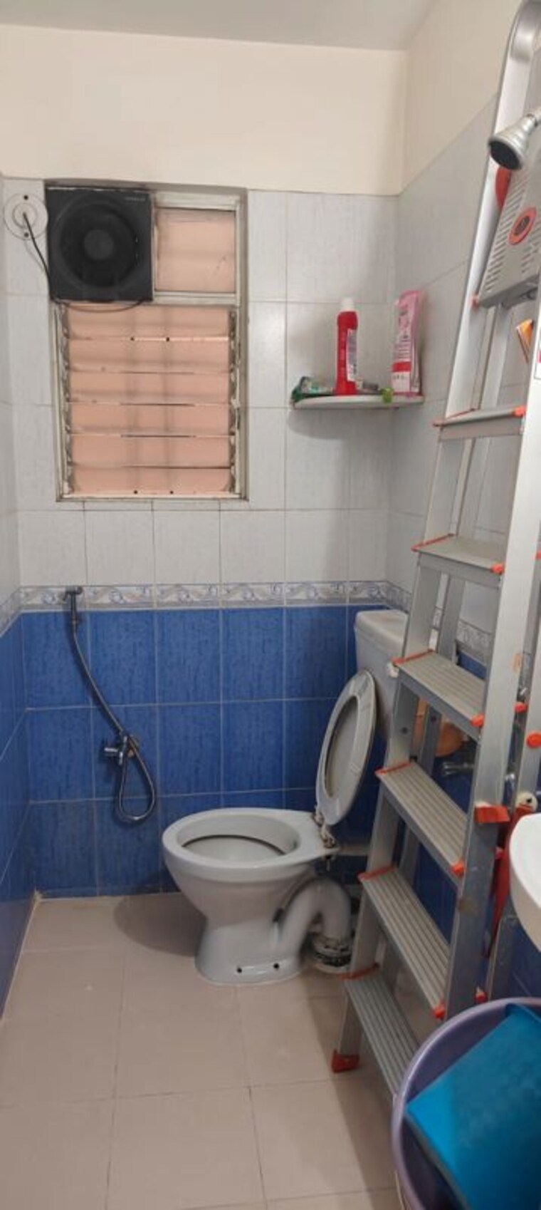 Bathroom, rk-lunkad-nisarg-nirmiti 3 Bedroom 1224 Sq.Ft. Apartment In Pimple Saudagar Pune 10065420