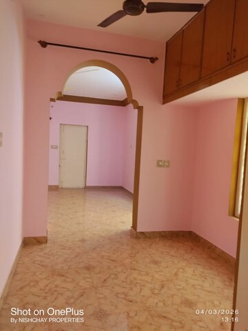 Room in 1 BHK Independent House at Hrbr Layout – for Rent