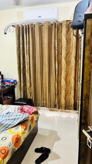 Bedroom in 2 BHK Apartment at Keystone Vista, Kharghar – for Rent