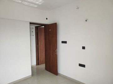 Room in 2 BHK Apartment at Pristine Allure, Kharadi – for Sale